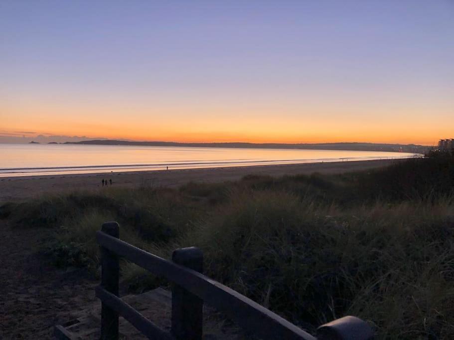 Luxe Living Family Home - Beach, Wifi, Parking Swansea Buitenkant foto
